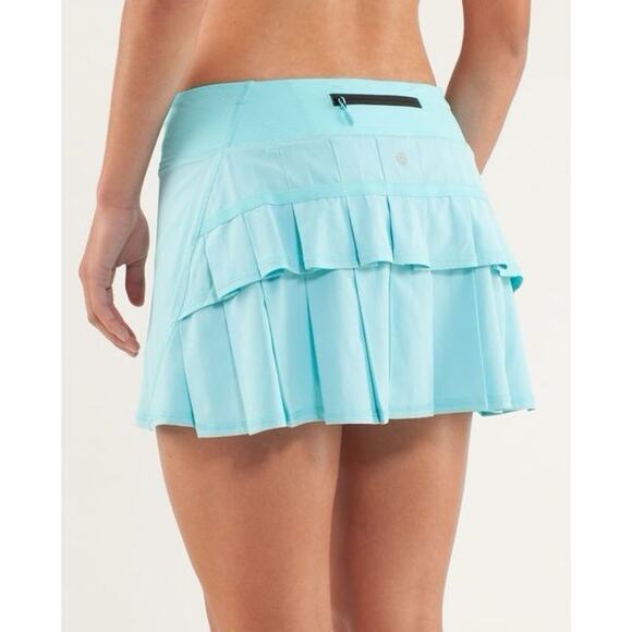 Lululemon Pacesetter Skirt Shorts Turquoise Women's Size 8 - Picture 1 of 5